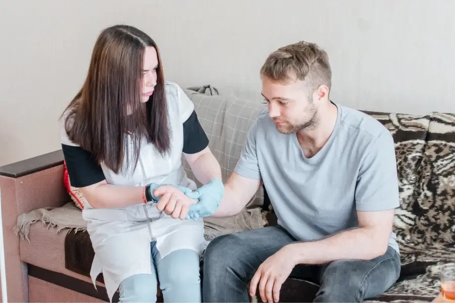 Нарколог на дом в Мелитополе: быстро, недорого